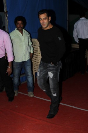 Salman Khan (aka) SalmaanKhaan