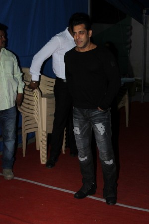 Salman Khan (aka) SalmaanKhaan