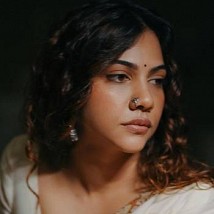 Madonna Sebastian (aka) MadonnaSebastian
