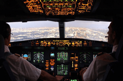 Man tries to enter IndiGo flight cockpit to charge his phone