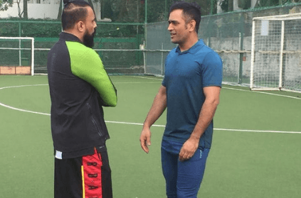 MS Dhoni Locks Horns With Priyanka Chopra's Fiance Nick Jonas In Football Match