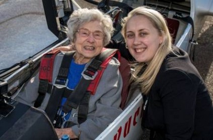 99-year-old woman takes to the skies in glider