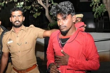 New Year - youngster throws beer bottle over Coimbatore police
