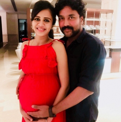 Kayal Chandran shares that his wife VJ Anjana is pregnant