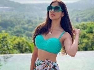 Raai Laxmi's beachside pictures makes us want to take a vacay right away! Check out!