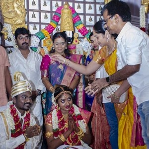 AR Murugadoss and other film stars attend Rangoon director's wedding ceremony