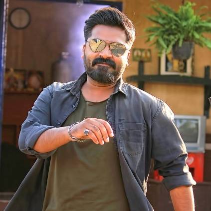 STR planned to visit theatres ahead of his Vanthaa Rajavathaan Varuven Release