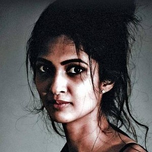 Thumba actress Keerthi Pandian plays Kiss Me Hug Me Slap Me with VJ Nikki
