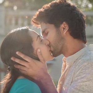 Tujhe Kitna Chahne Lage video song from Arjun Reddy Hindi remake Kabir Singh starring Shahid Kapoor Tujhe Kitna Chahne Lage video song from Arjun Reddy Hindi remake Kabir Singh starring Shahid Kapoor