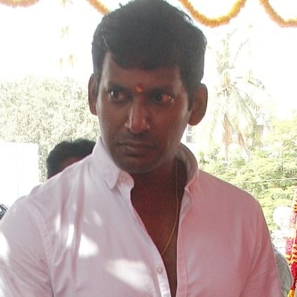 Vishal tweets about democracy anarchy and justice following RK Nagar controversy