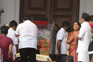 Karunanidhi death: Political leaders and Celebrities pay homage