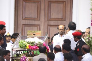 Karunanidhi death: Political leaders and Celebrities pay homage